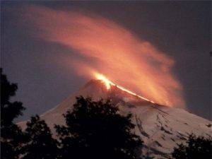 Volcán Villarrica en alerta roja, se evacuaron 3.000 personas
